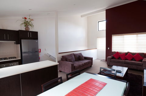 Aspen Creek 3 - Tourism Hervey Bay 1