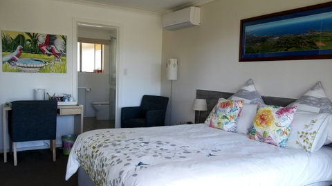 Austiny Bed And Breakfast - Tourism Hervey Bay 2