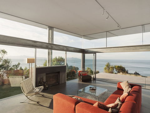 Avalon Coastal Retreat - Hervey Bay Accommodation 1
