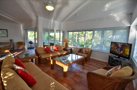 Balboa Apartments - Tourism Hervey Bay 2