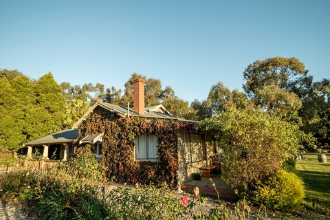 Barristers Block Vigneron Villa - Hervey Bay Accommodation 1