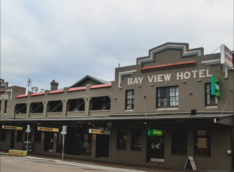 Bayview Hotel Batemans Bay - Hervey Bay Accommodation 0