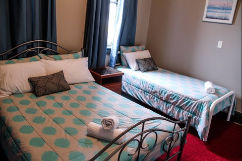 Bayview Hotel Batemans Bay - Hervey Bay Accommodation 2