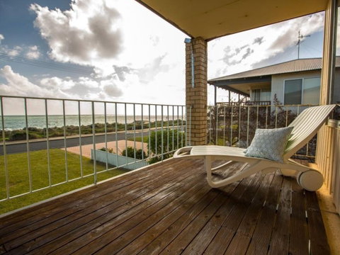 Beachside At Silver Sands - Hervey Bay Accommodation 0