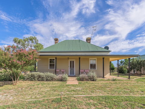 Bulwara Farmhouse - Hervey Bay Accommodation 1