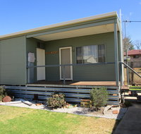 Caddy Shack Dunedoo - Tourism Hervey Bay
