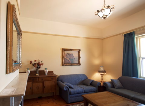 Cape Du Couedic Light Keeper's Cottages - Hervey Bay Accommodation 1