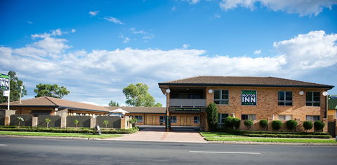 Cousins Motor Inn - Tourism Hervey Bay 0