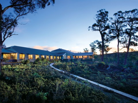 Cradle Mountain Hotel - Tourism Hervey Bay 0