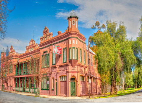 Culcairn Hotel - Hervey Bay Accommodation 1