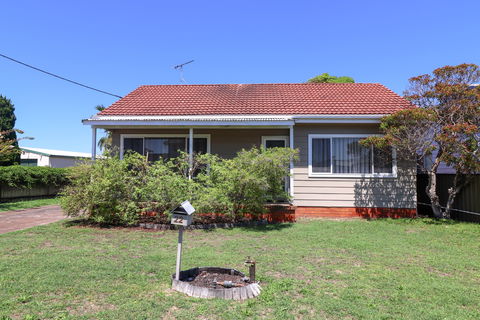 Driftwood At Blacksmiths - Hervey Bay Accommodation 0