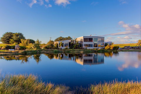 Eagles Nest Retreat - Hervey Bay Accommodation 1