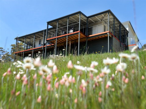 Esperance Landing - Tourism Hervey Bay 0