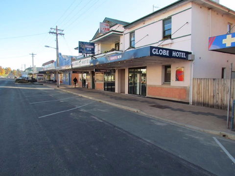 Globe Hotel Bombala - Hervey Bay Accommodation 0