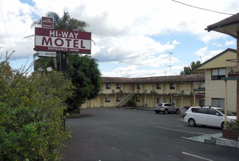 Hi-Way Motel - Hervey Bay Accommodation 0