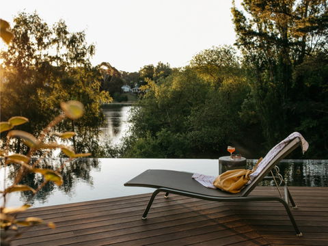 Lake House - Tourism Hervey Bay 1