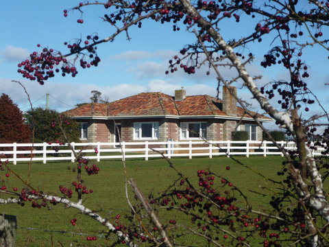 Little Sunnyside Accommodation - Hervey Bay Accommodation 0