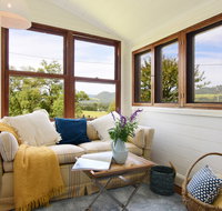 Lulu Hill Cottage - Kangaroo Valley - Hervey Bay Accommodation