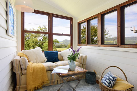 Lulu Hill Cottage - Kangaroo Valley - Hervey Bay Accommodation 0