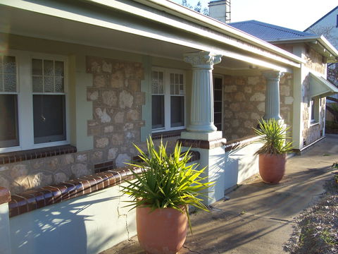 MacDonnell House, Naracoorte - Tourism Hervey Bay 0