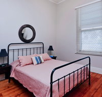 Maeville Cottage