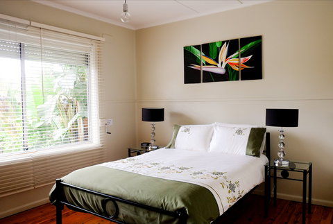Pebble Bay Cottage - Hervey Bay Accommodation 1