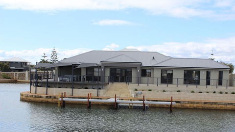 Port Bouvard Retreat - Large Family Friendly Canal Home With Private Jetty - Tourism Hervey Bay 0