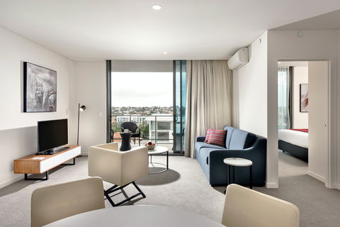 Ramada By Wyndham Vetroblu Scarborough Beach - Hervey Bay Accommodation 2