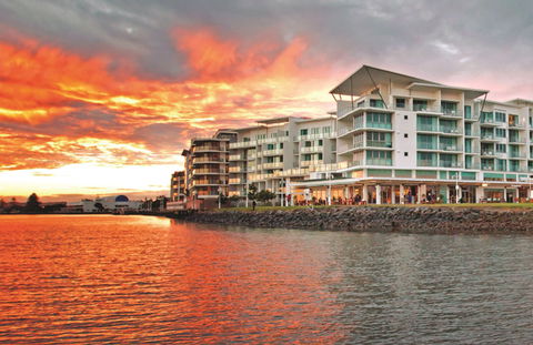Ramada Hotel & Suites Ballina - Hervey Bay Accommodation 0
