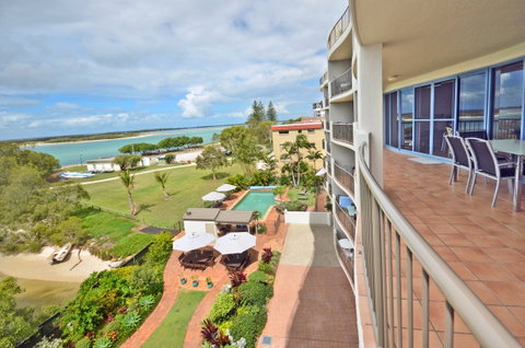 Sails Resort On Golden Beach - Hervey Bay Accommodation 1