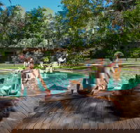 Samurai Beach Bungalows Port Stephens YHA - Tourism Hervey Bay