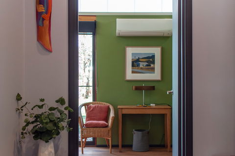 Strawhouse - Hervey Bay Accommodation 2