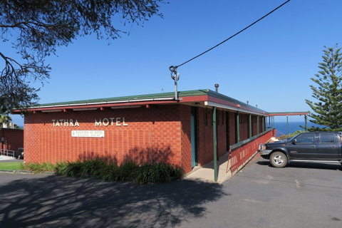 Tathra Hotel - Motel - Hervey Bay Accommodation 1