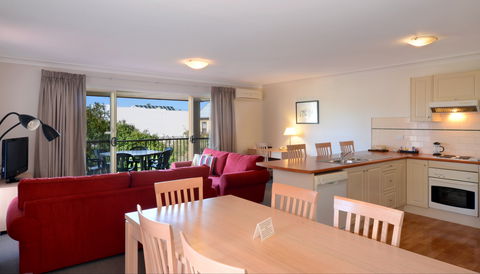 Terralong Terrace Apartments - Hervey Bay Accommodation 2