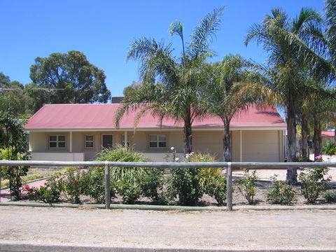 The Palms - House Only - Hervey Bay Accommodation 0