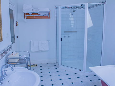 The Duck House - Hervey Bay Accommodation 1