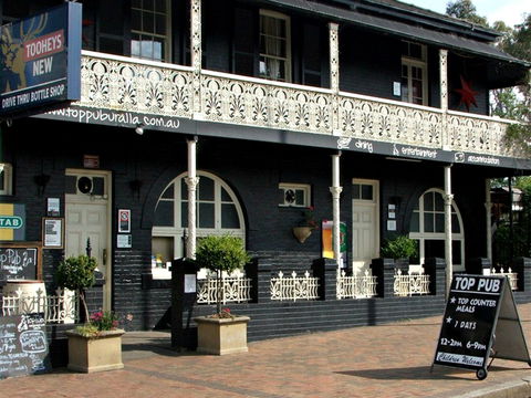 Top Pub - Hervey Bay Accommodation 0