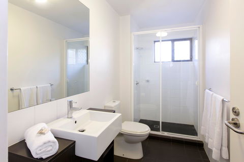Western Sydney University Village Parramatta - Hervey Bay Accommodation 2