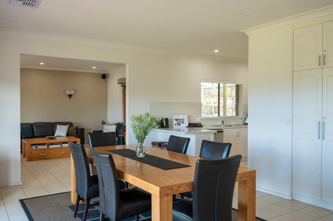 131 - Heart Of The Vale - Hervey Bay Accommodation 2