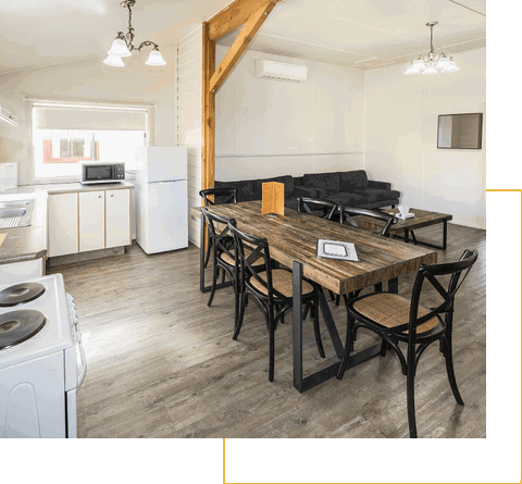 Black Gold Motel - Hervey Bay Accommodation 1
