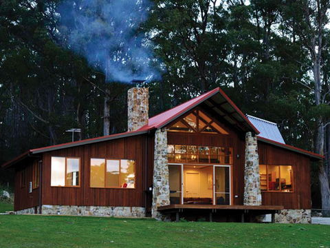 Adventure Bay Retreat - Hervey Bay Accommodation 1