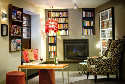 Alto Hotel On Bourke - Tourism Hervey Bay 0