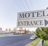 Bathurst Motor Inn - Hervey Bay Accommodation