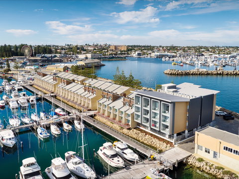 Be. Fremantle Serviced Apartments - Hervey Bay Accommodation 0