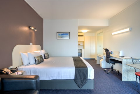 Best Western Zebra Motel - Hervey Bay Accommodation 1