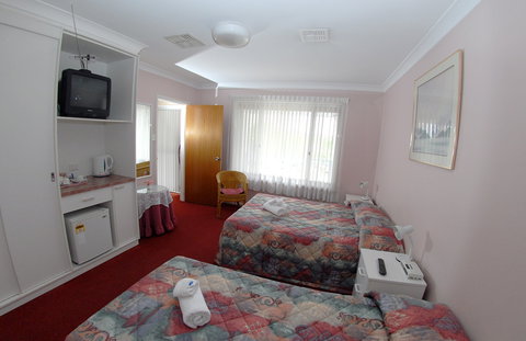 Blue And White Lodge - Hervey Bay Accommodation 2