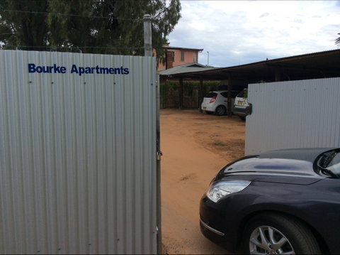 Bourke Apartments - Hervey Bay Accommodation 1