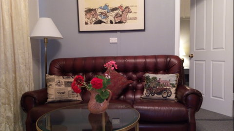 Bourke Apartments - Hervey Bay Accommodation 2