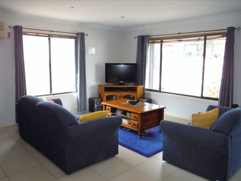 Bowsprit - Hervey Bay Accommodation 1