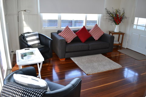 Calgary Accommodation & Killara Accommodation - Hervey Bay Accommodation 2